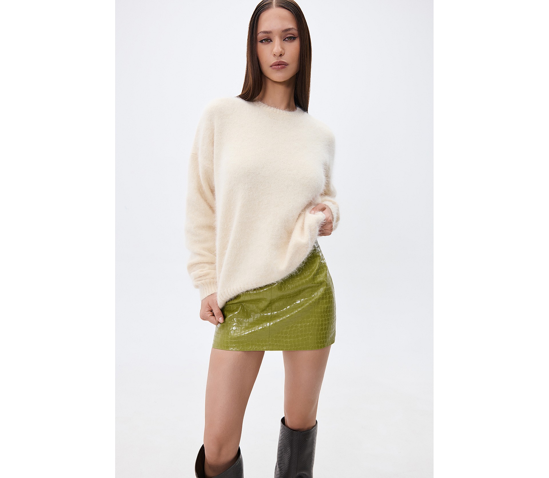 СВЕТР ІЗ ДОДАВАННЯМ АНГОРИ