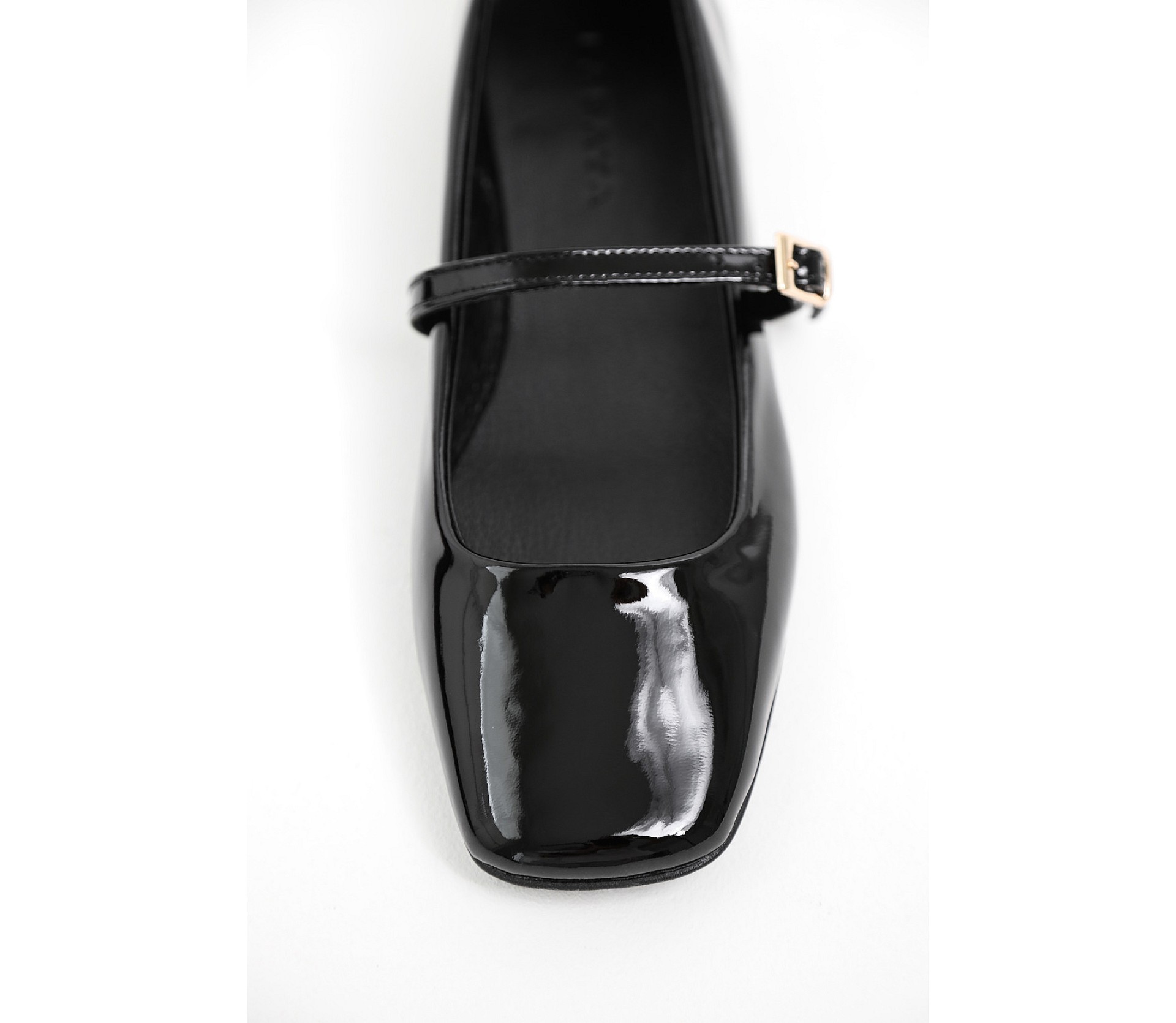 БАЛЕТКИ ЛАКОВАНІ