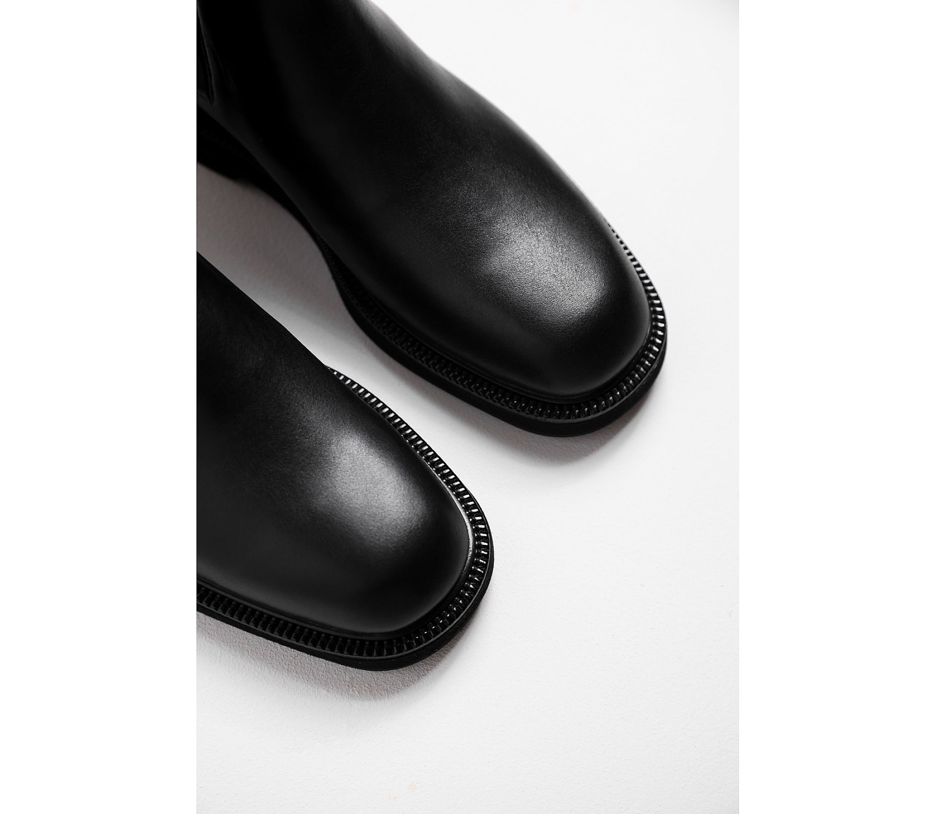 ЧЕЛСІ ШКІРЯНІ