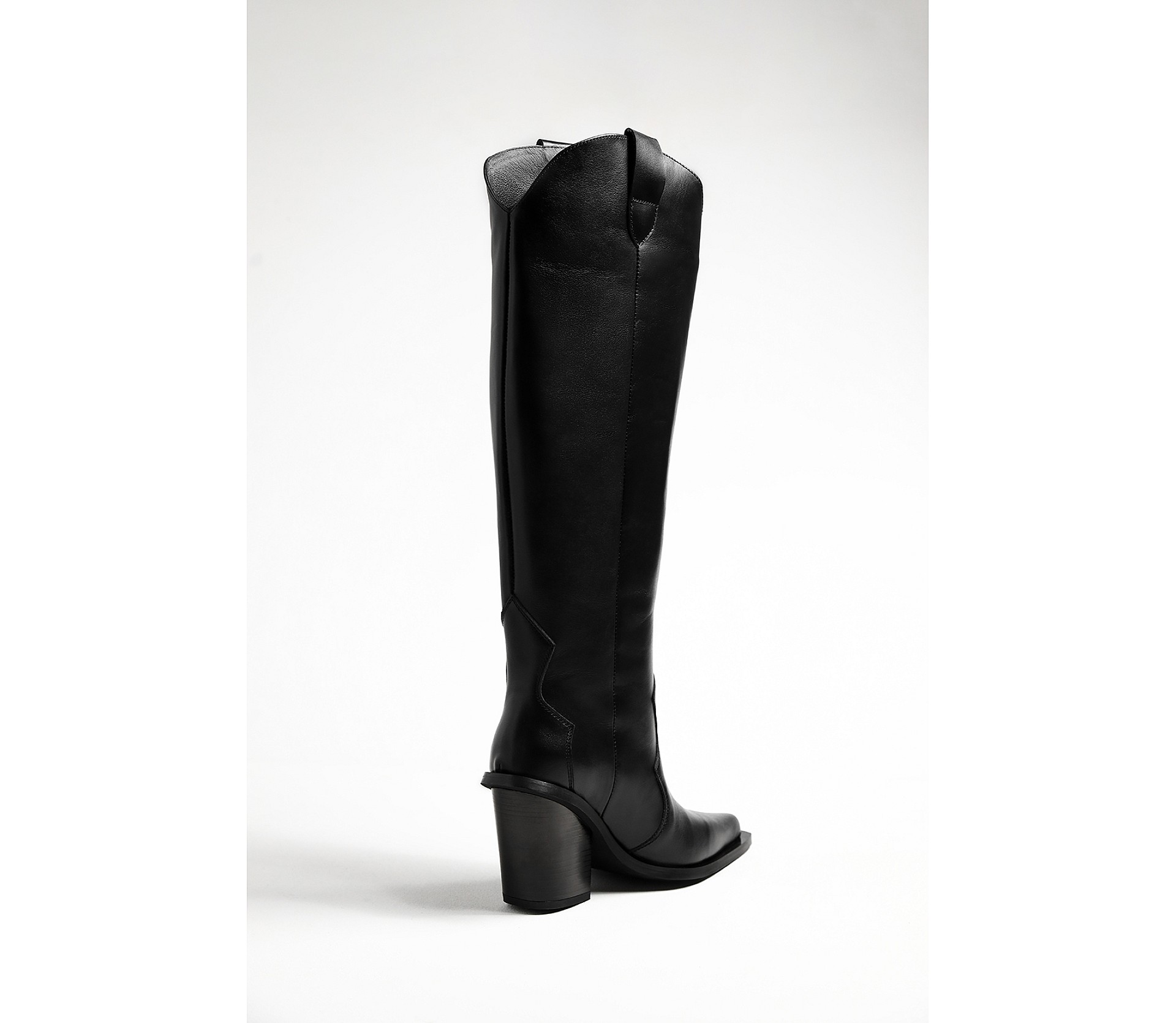 КАЗАКИ ВИСОКІ