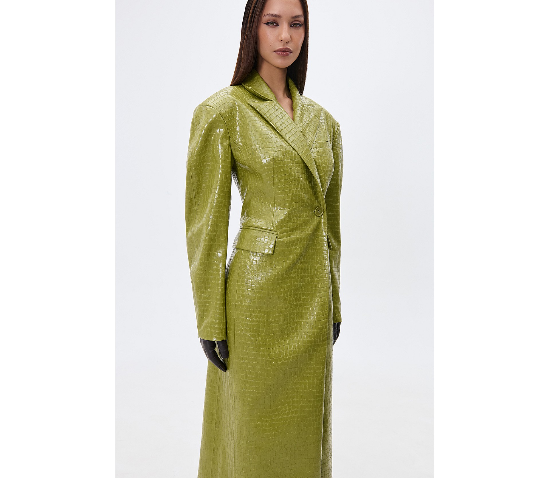 ПАЛЬТО ПРИТАЛЕНЕ З ЕФЕКТОМ КРОКОДИЛА