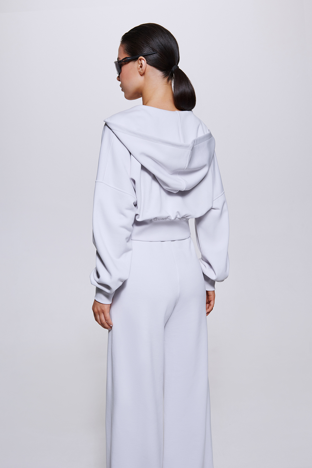 ХУДІ УКОРОЧЕНЕ