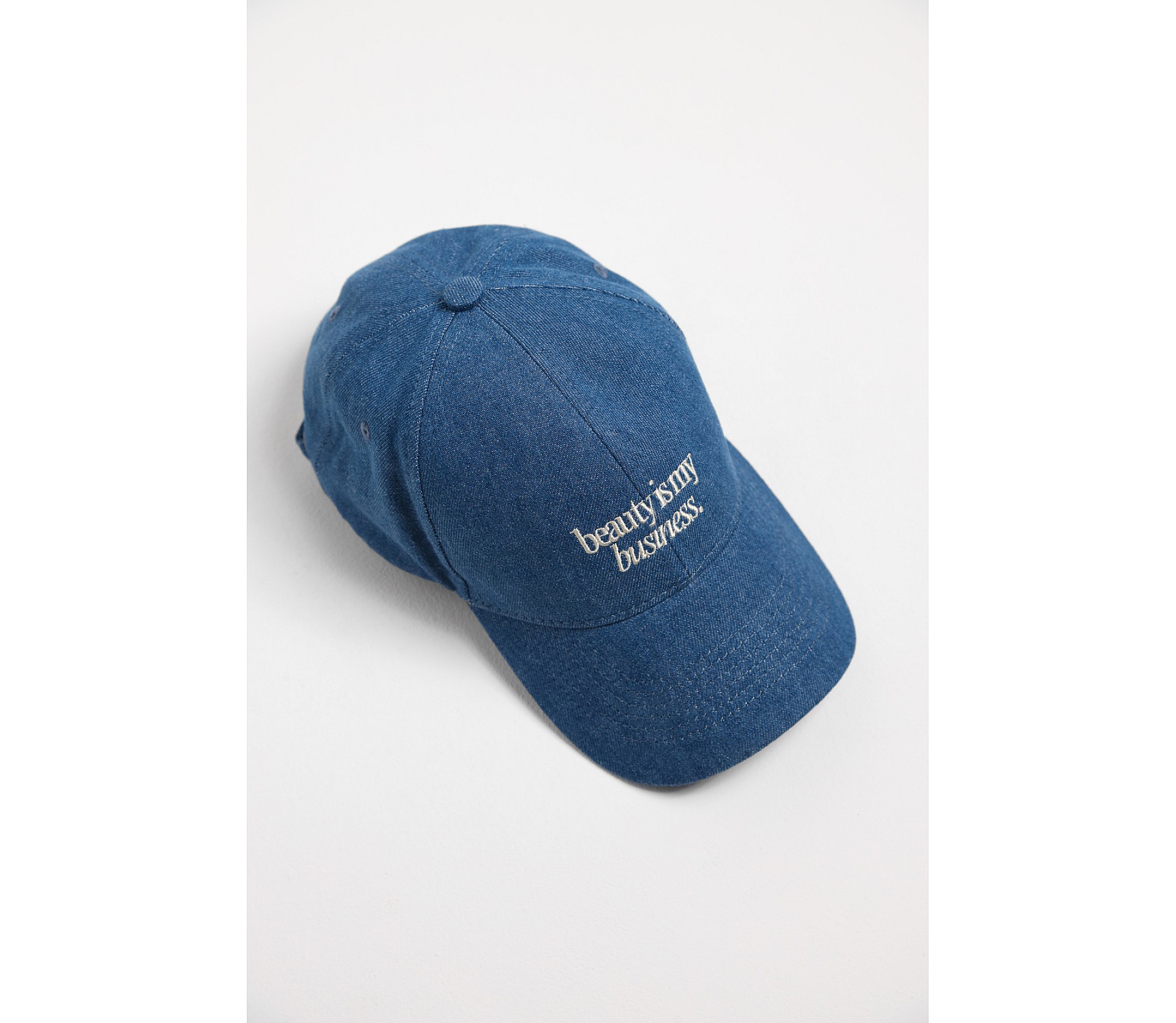 БЕЙСБОЛКА З ДЕНІМУ