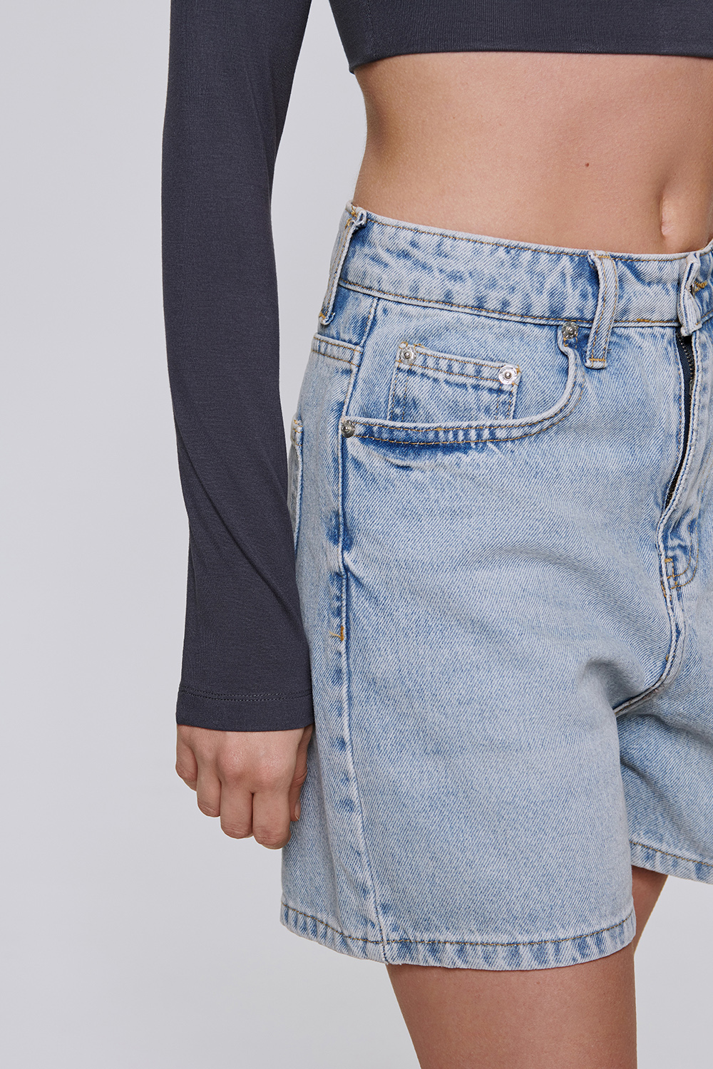 ШОРТИ З ДЕНІМУ