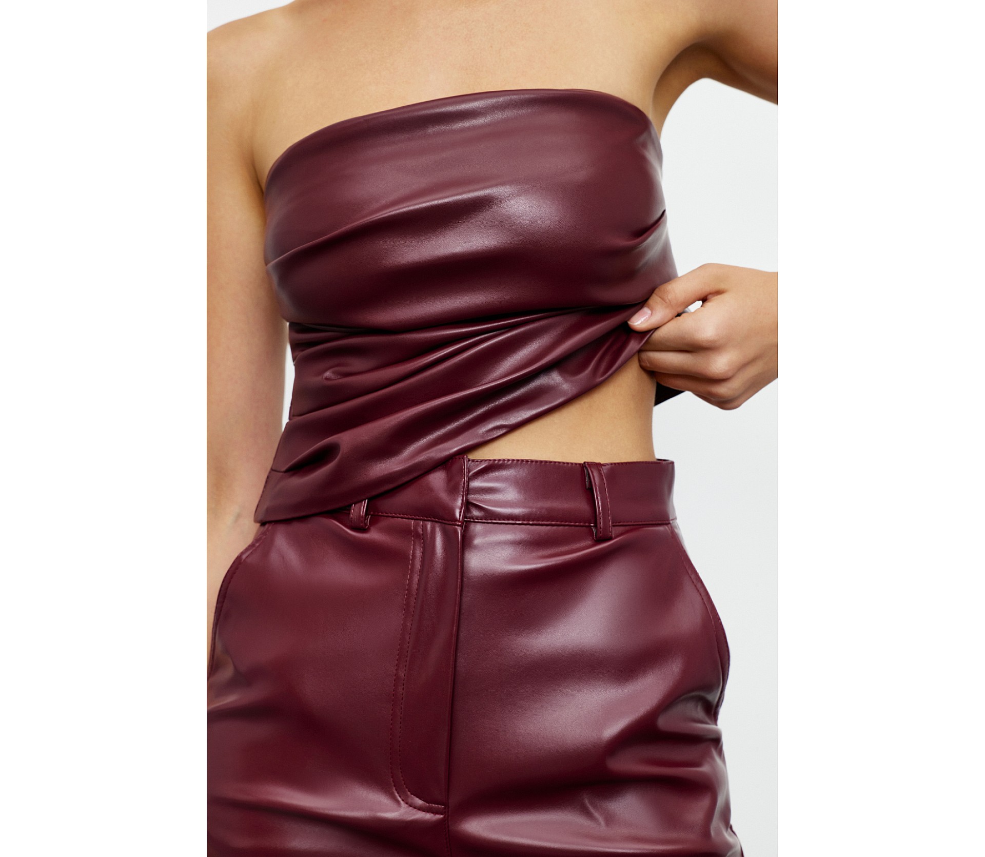 КОРСЕТ З ЕКОШКІРИ