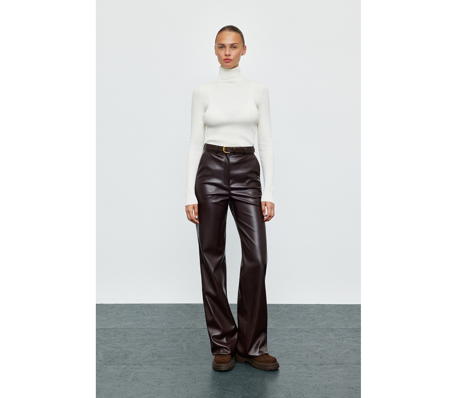 ШТАНИ З ЕКОШКІРИ