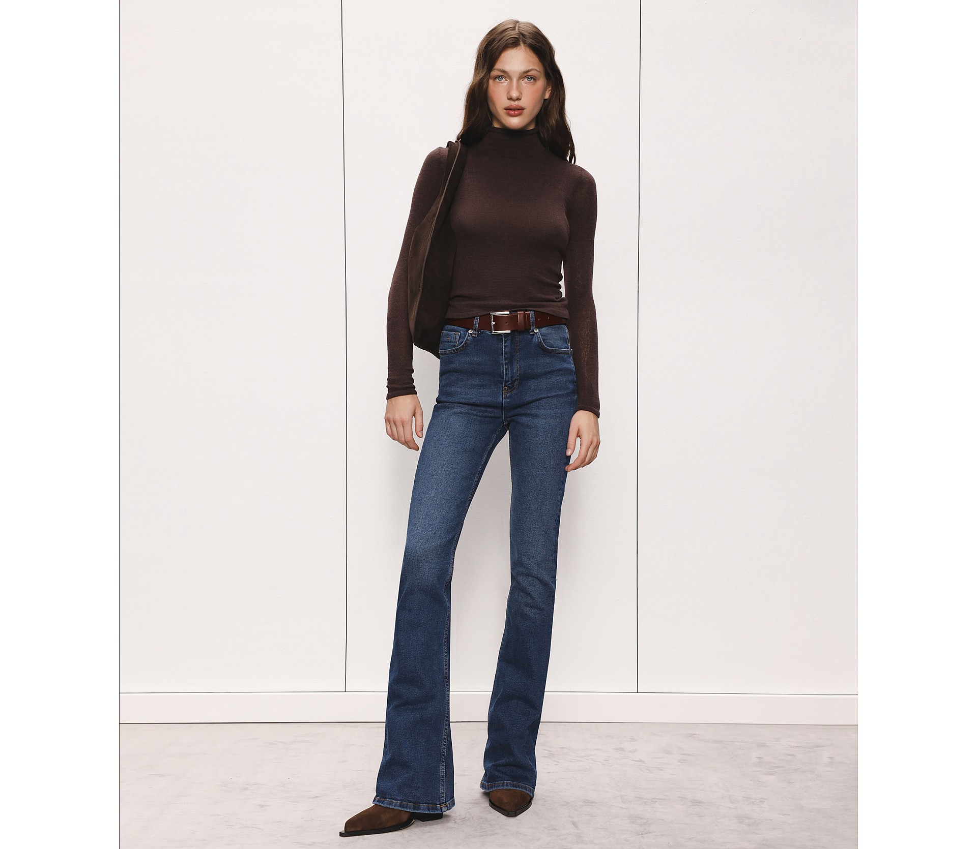 ДЖИНСИ-КЛЬОШ