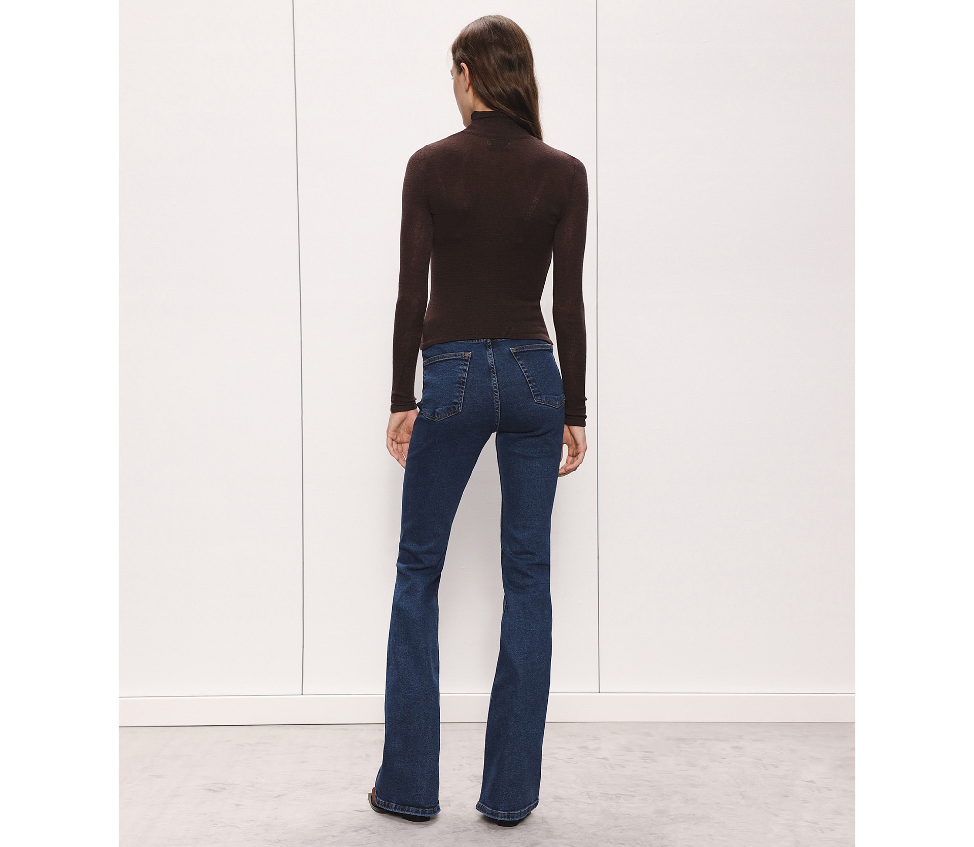 ДЖИНСИ-КЛЬОШ