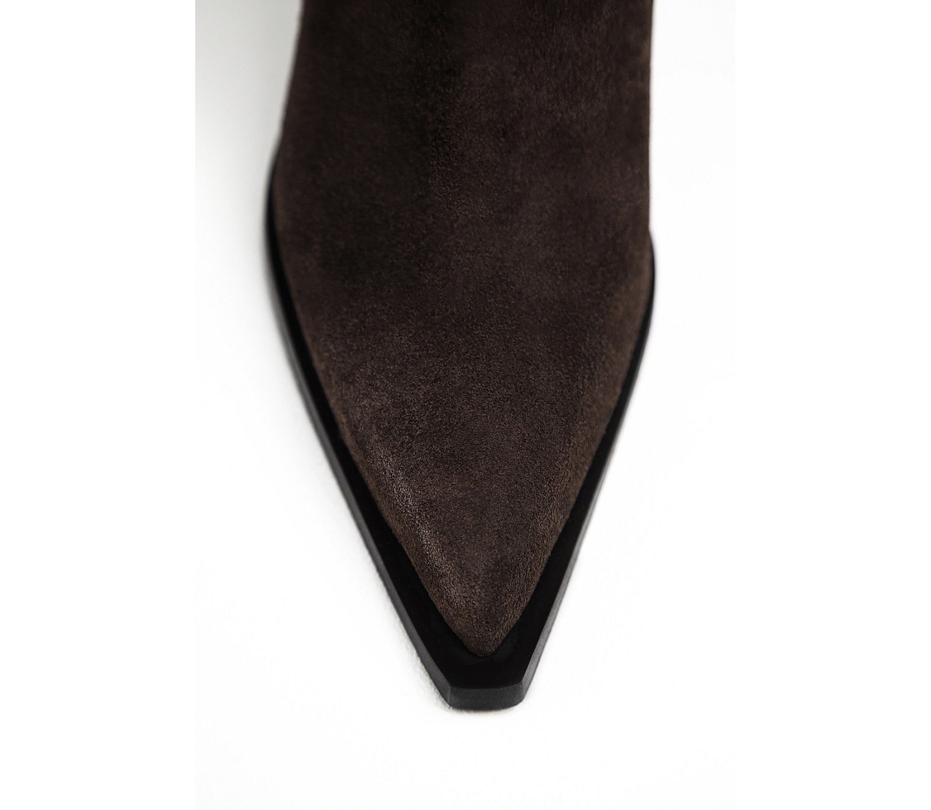 КОВБОЙКИ НА ПІДБОРАХ