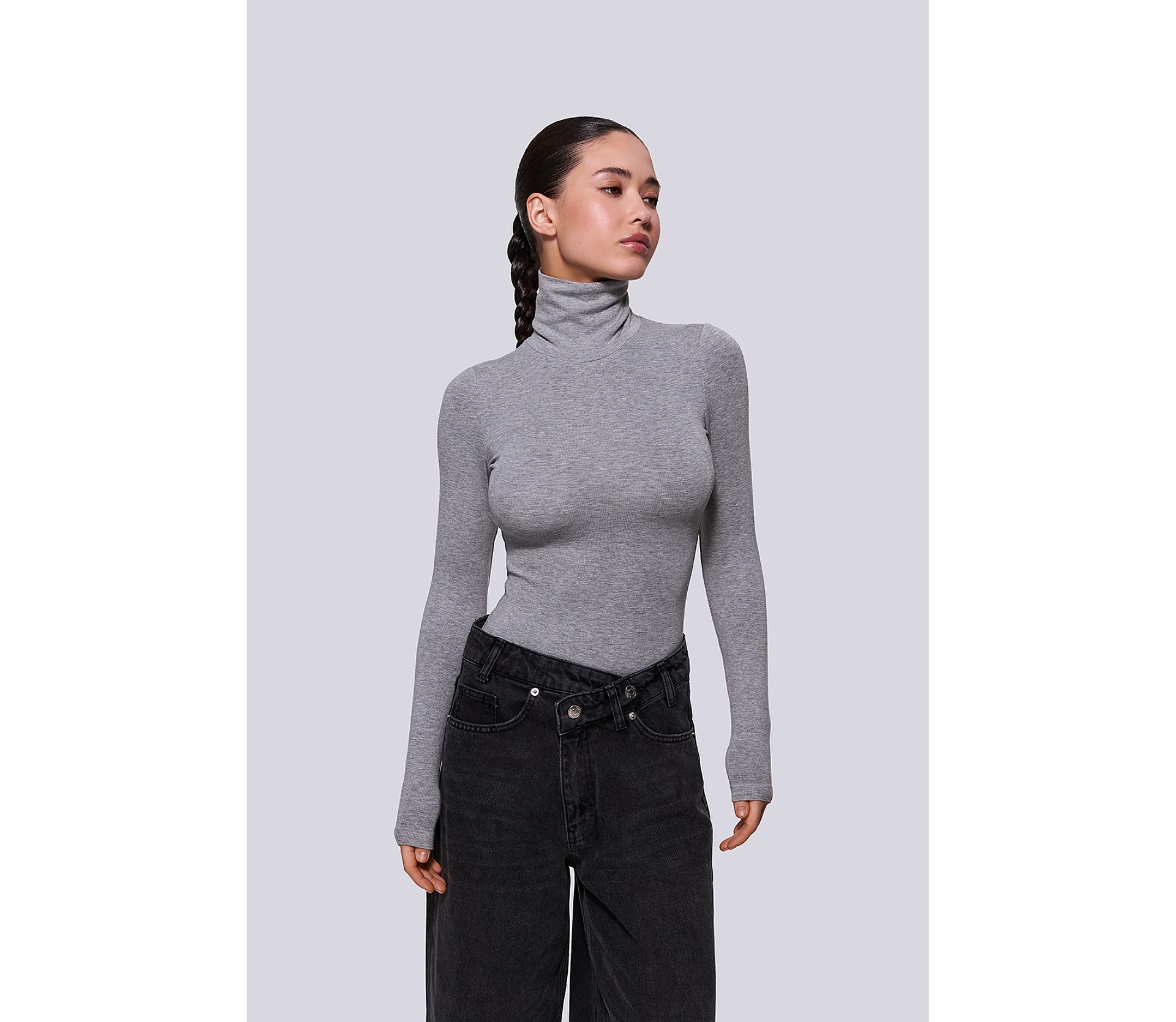 БОДІ З ВИСОКИМ КОМІРОМ