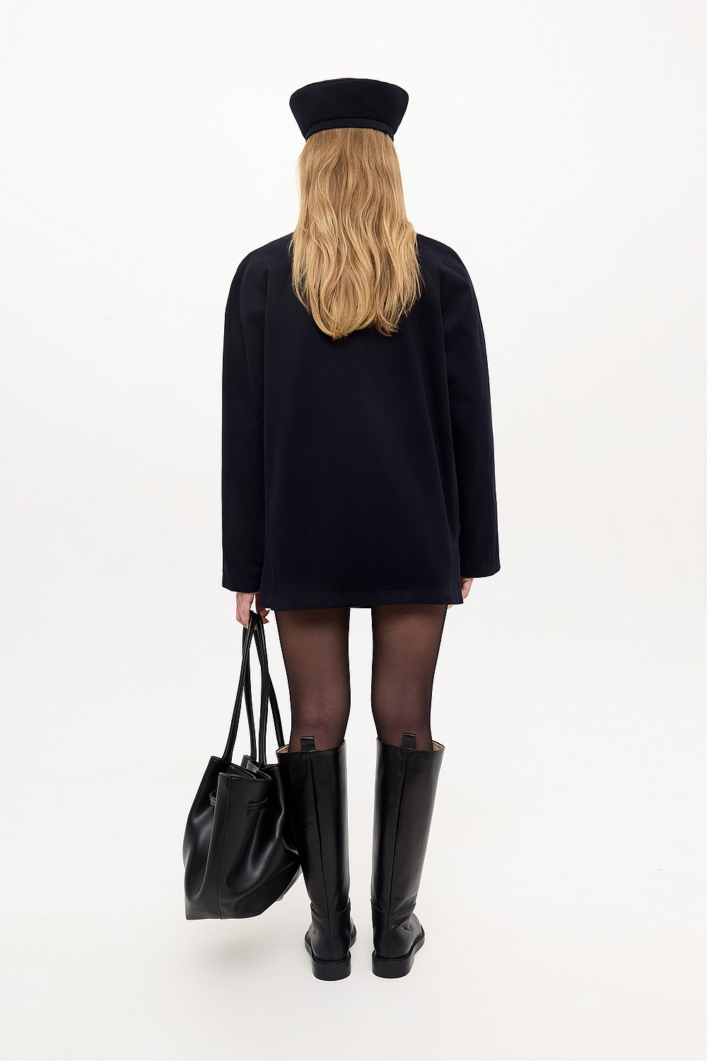 КУРТКА З КОНТРАСТНИМ КОМІРОМ