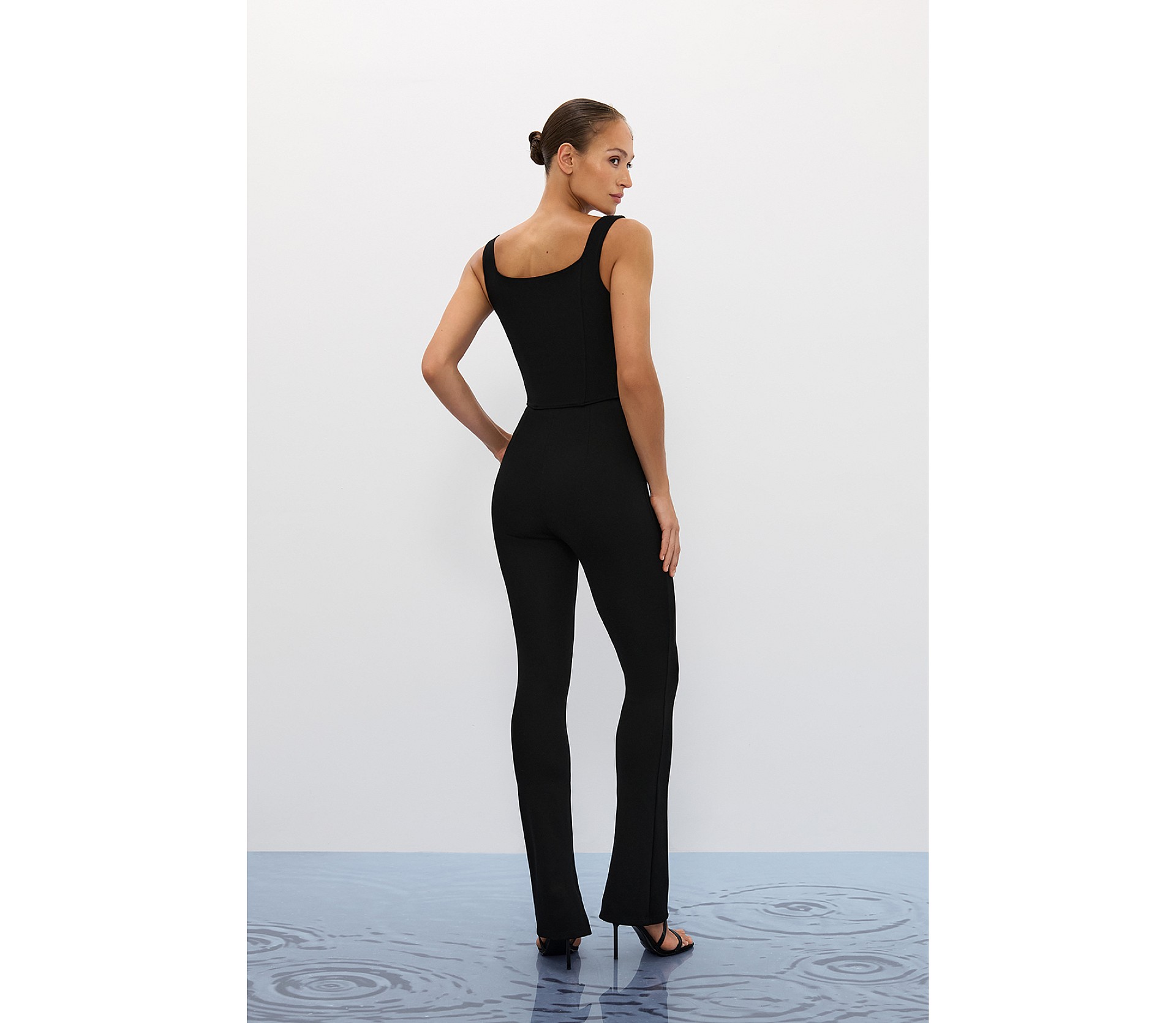 КОРСЕТ ІЗ ЗАСТІБКАМИ СПЕРЕДУ