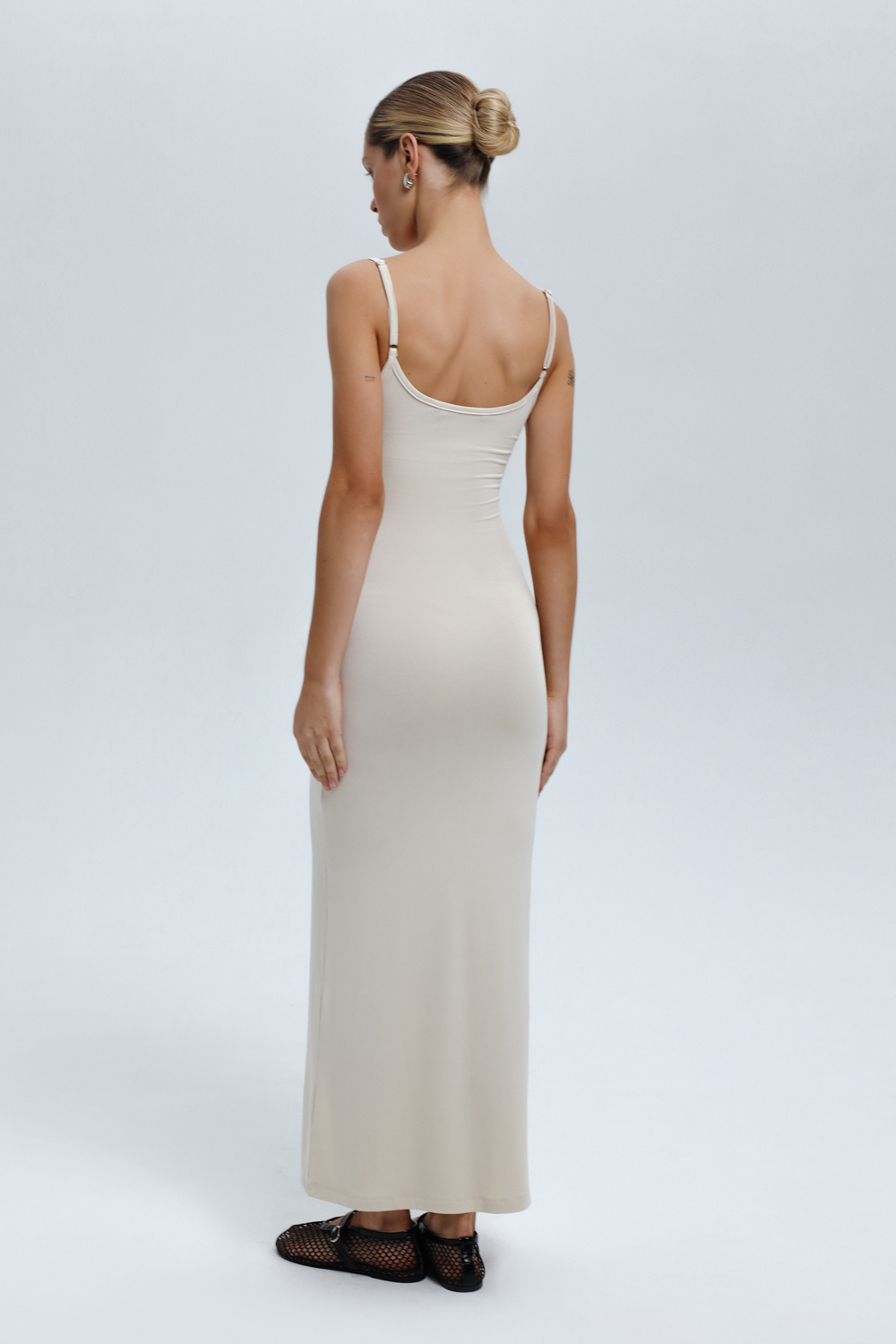 СУКНЯ ПРИТАЛЕНА МАКСІ