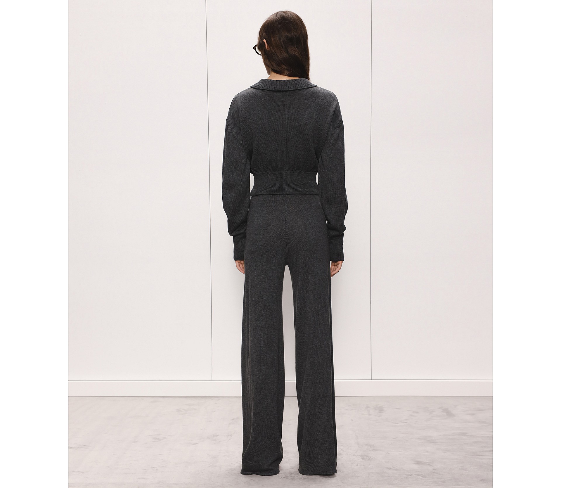 ШТАНИ З ТОНКОЇ В'ЯЗКИ