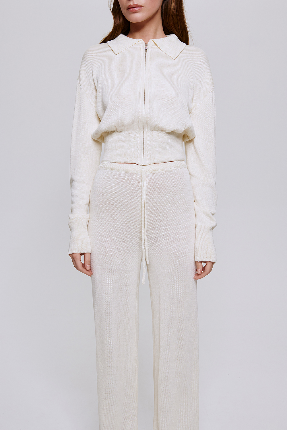 ШТАНИ З ТОНКОЇ В'ЯЗКИ