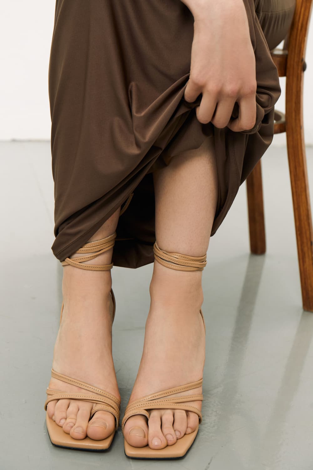 БОСОНІЖКИ ЗІ ЗАВ'ЯЗКАМИ