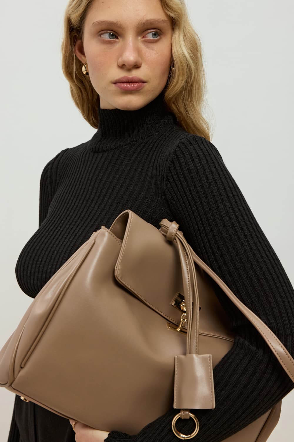 СУМКА-ПОРТФЕЛЬ