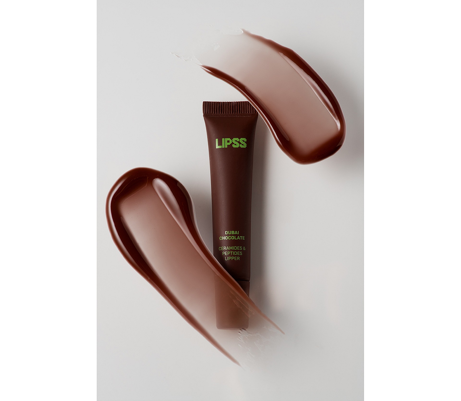 БЛИСК ДЛЯ ГУБ