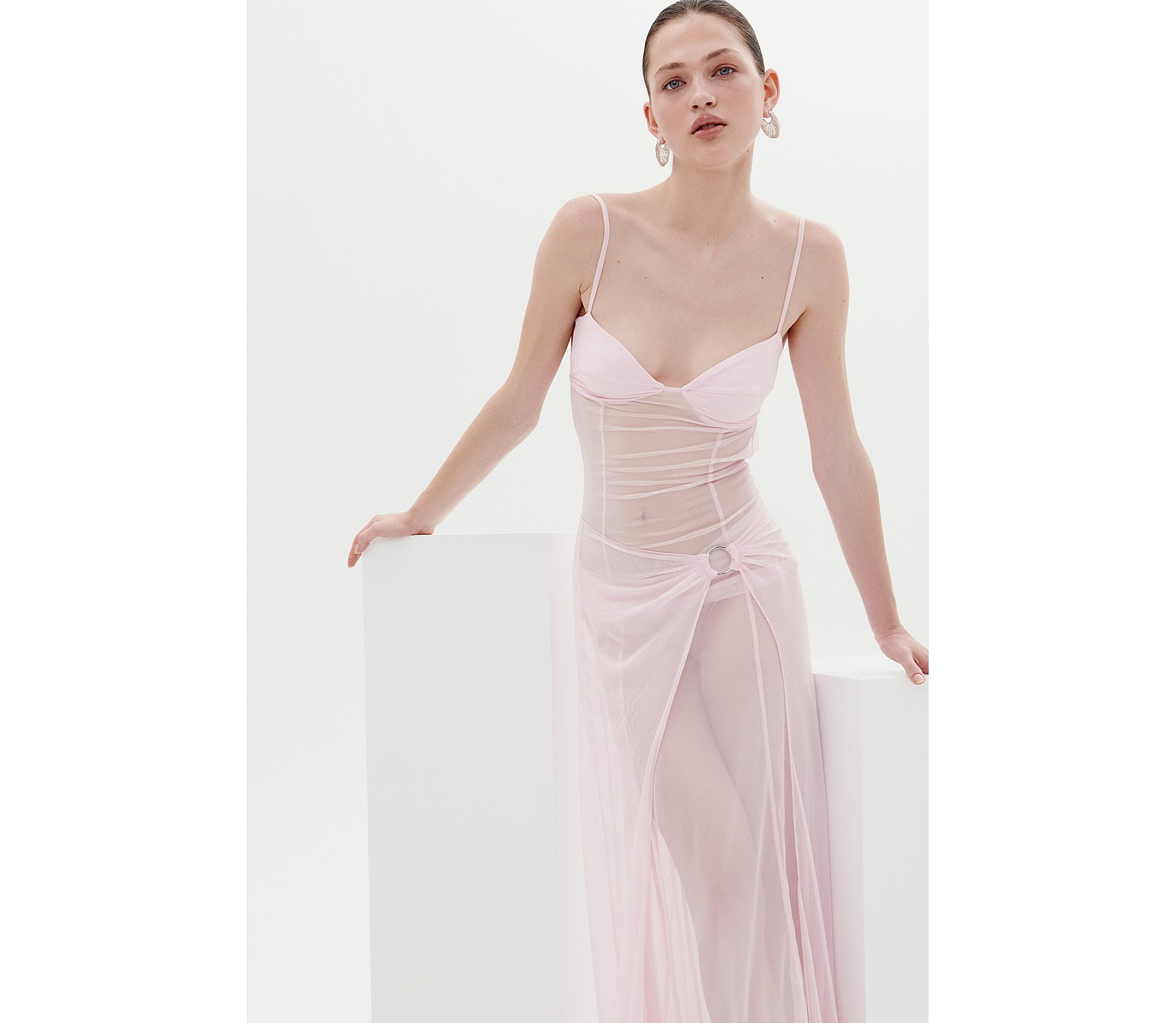 СУКНЯ МАКСІ ЗІ ШЛЕЙФОМ