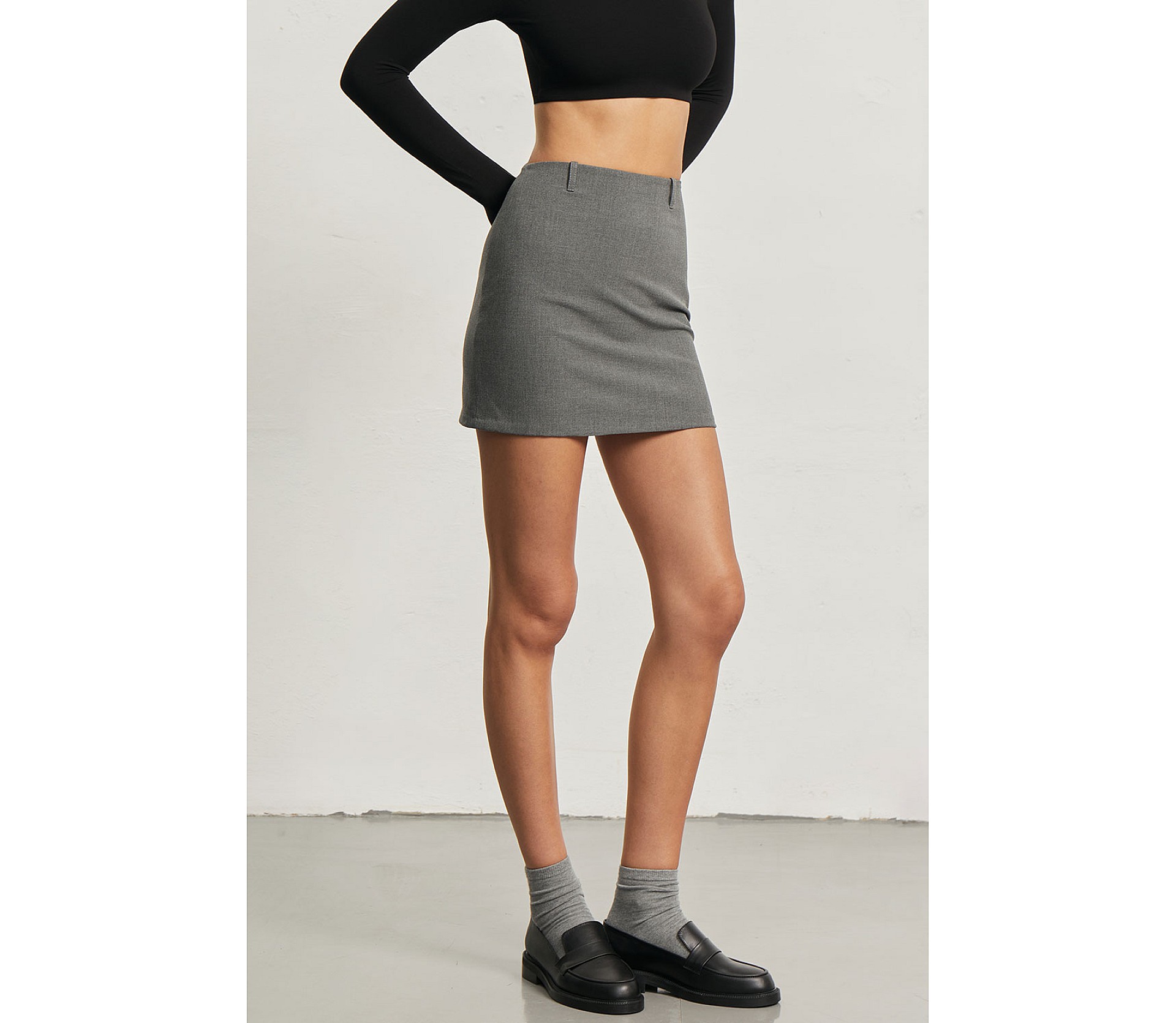 СПІДНИЦЯ МІНІ