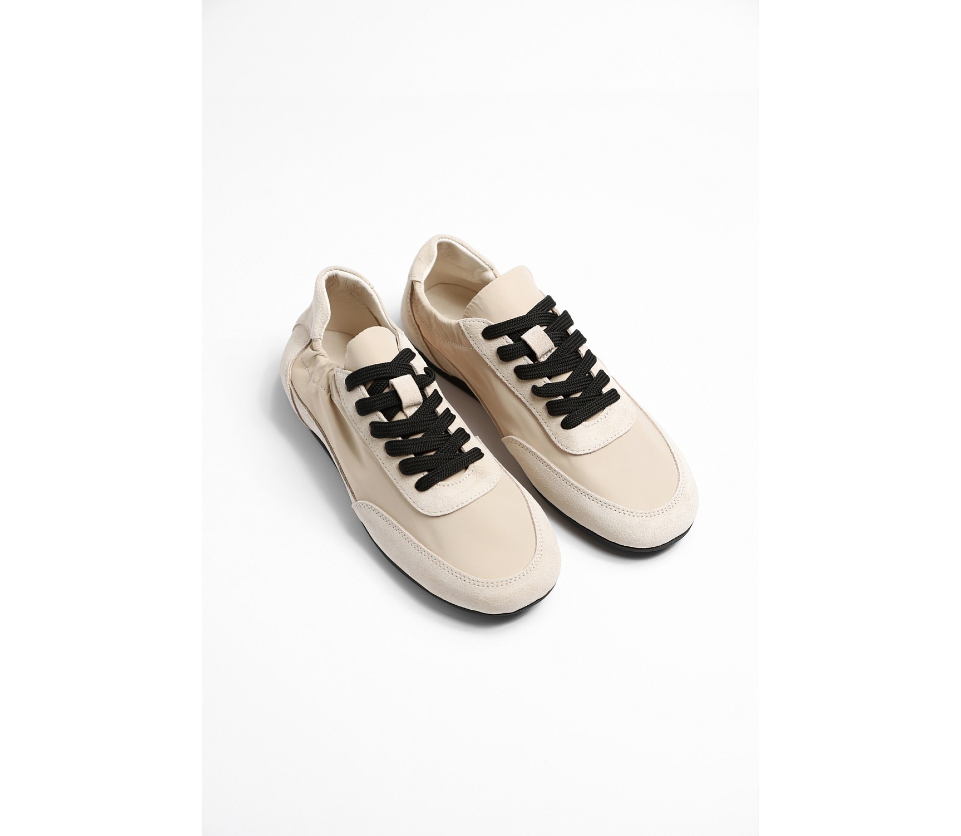 КРОСІВКИ ЗАМШЕВІ