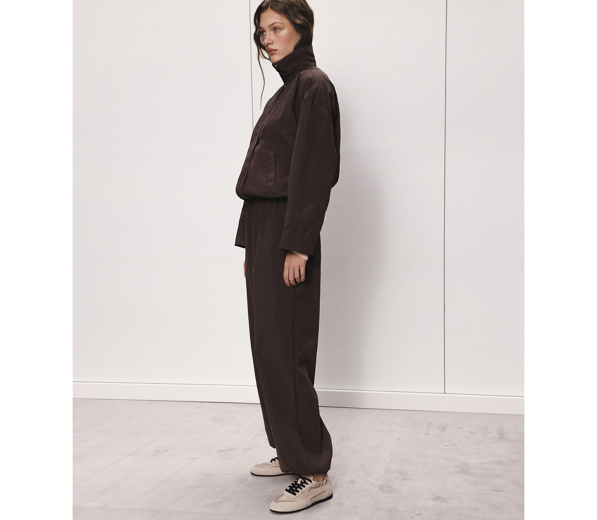 ДЖОГЕРИ НЕЙЛОНОВІ