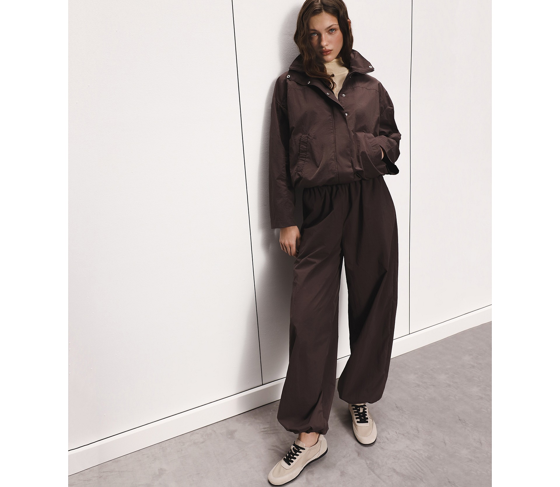 ДЖОГЕРИ НЕЙЛОНОВІ