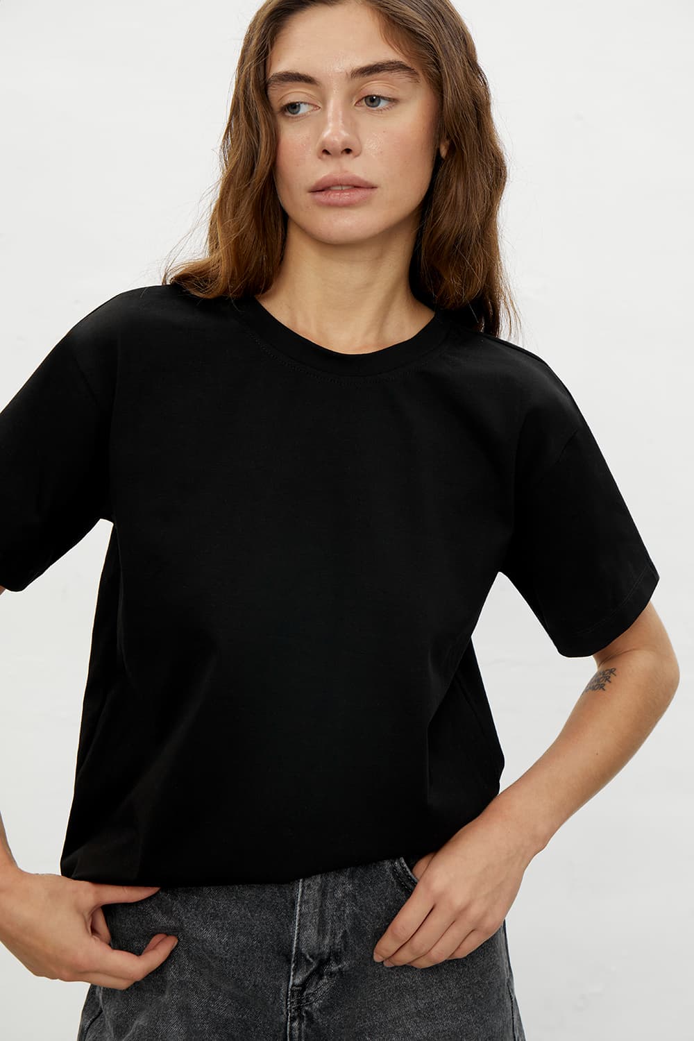 ФУТБОЛКА OVERSIZE