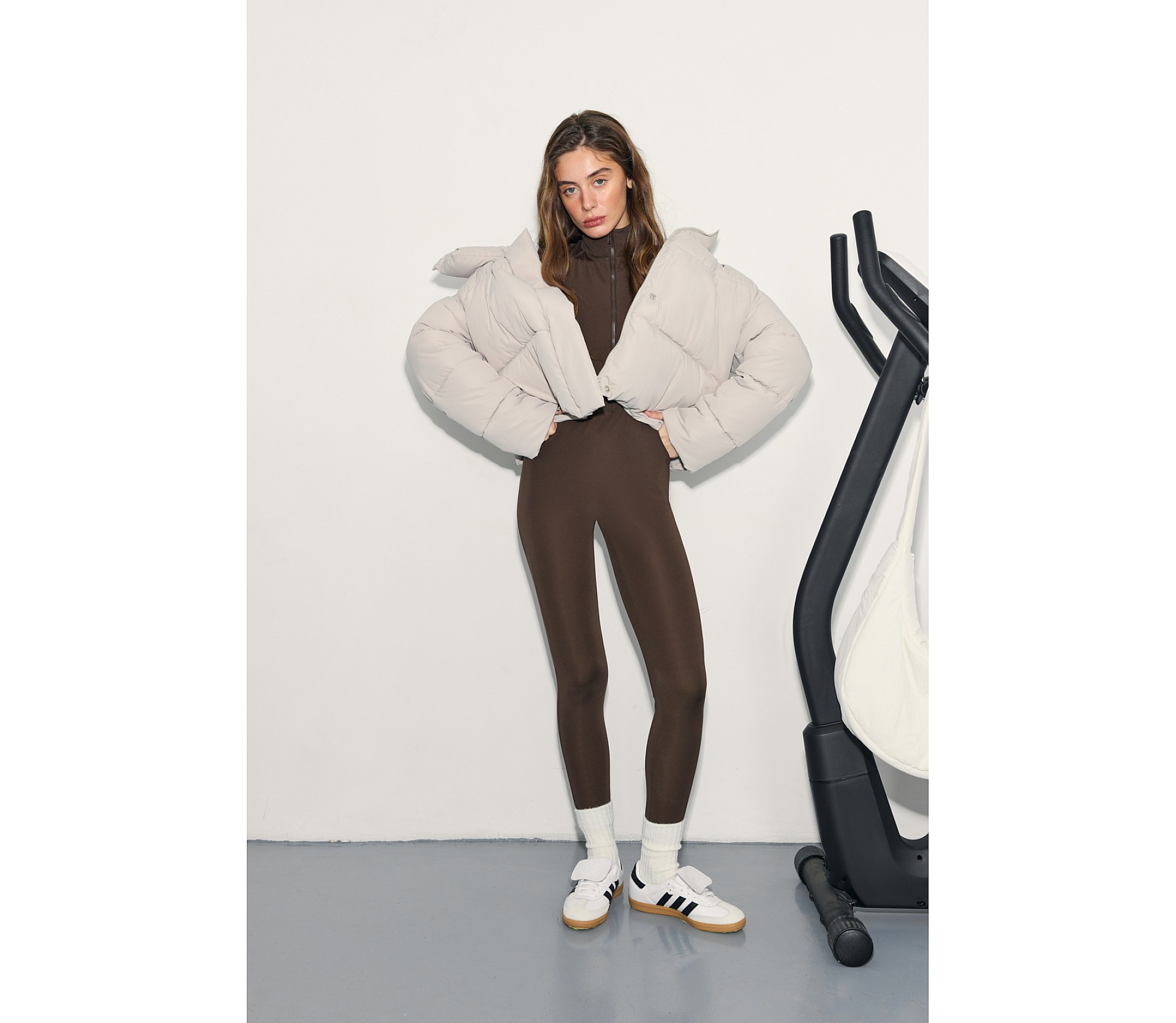 КУРТКА УКОРОЧЕНА