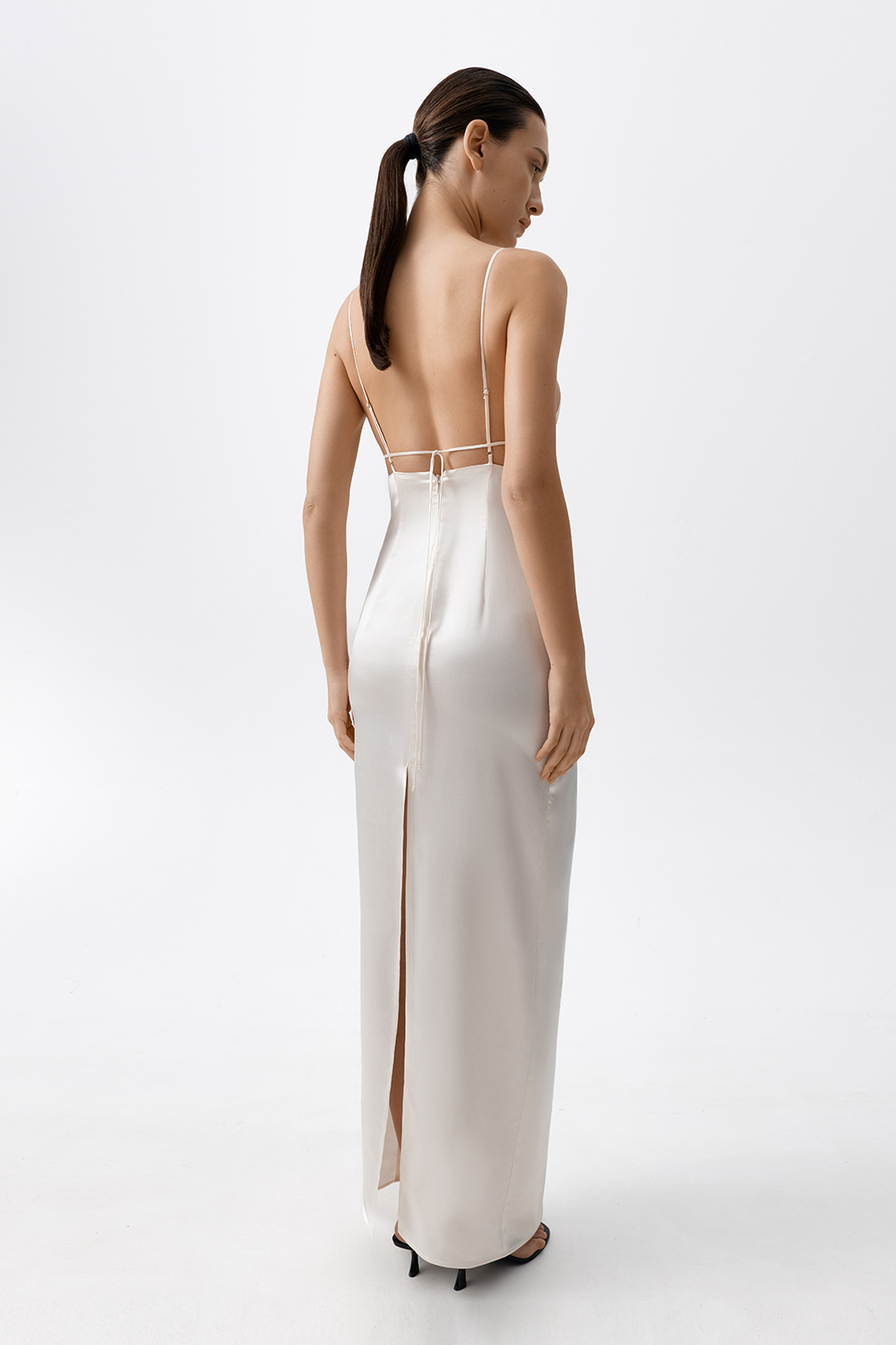 СУКНЯ САТИНОВА МАКСІ