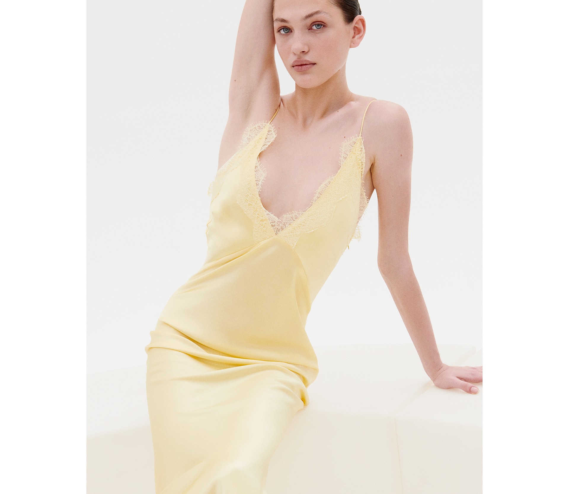 СУКНЯ САТИНОВА МАКСІ 