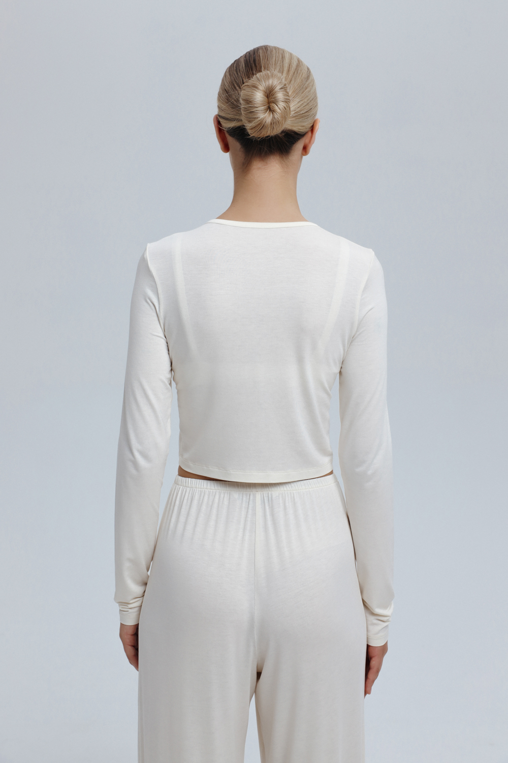 КАРДИГАН З МОДАЛУ