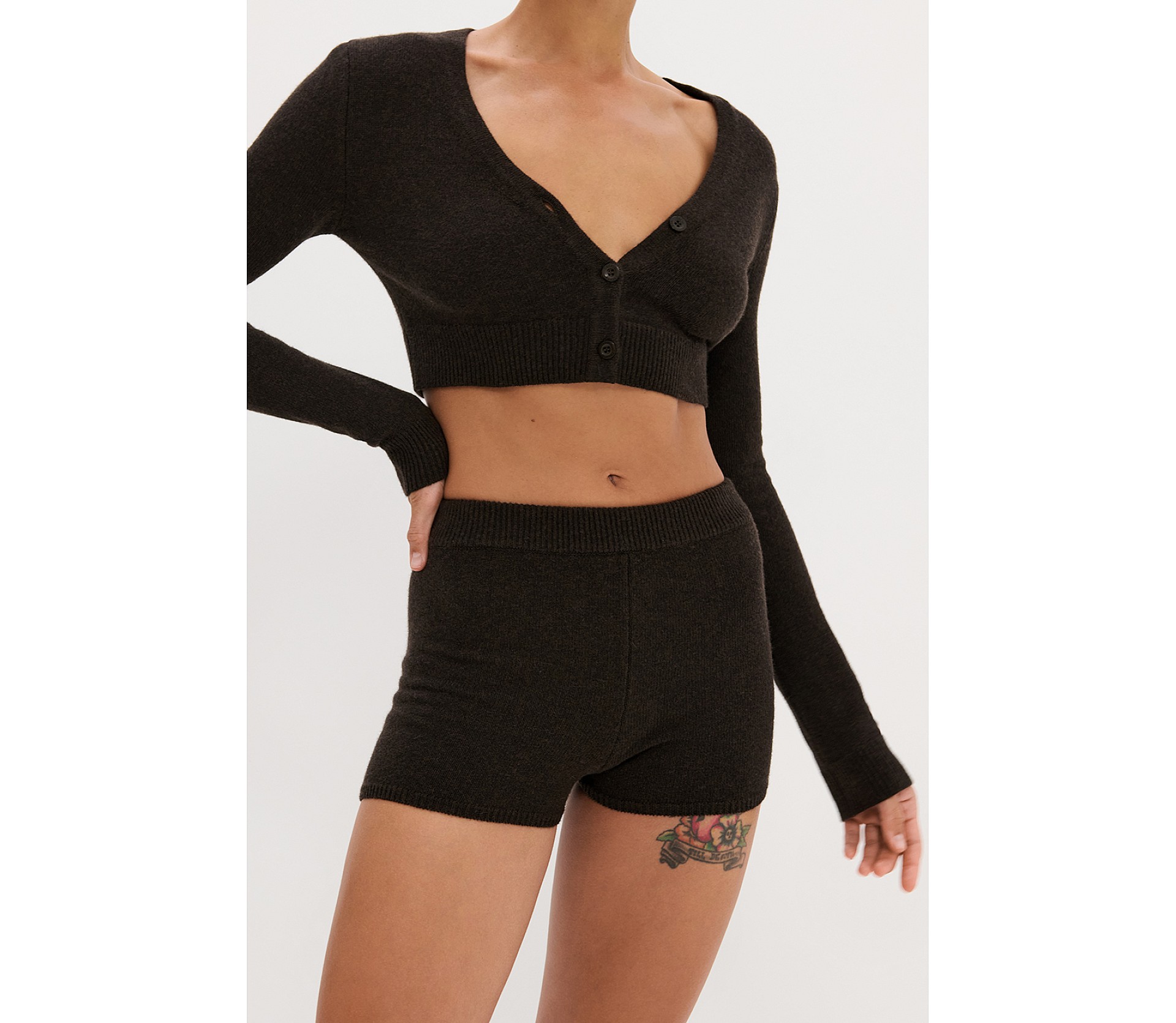 ШОРТИ З ДОДАВАННЯМ ВОВНИ ЯГНЯТИ