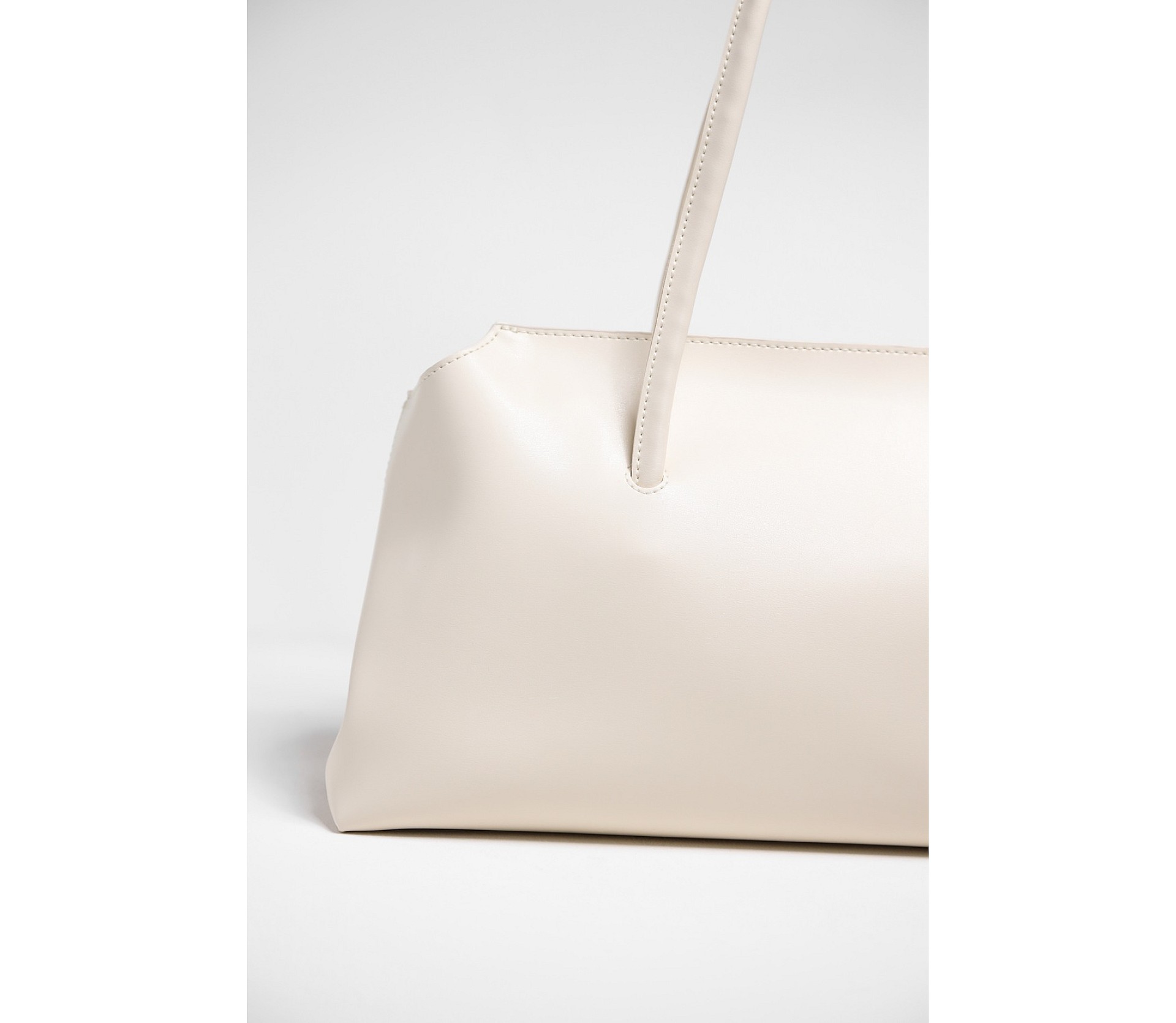 СУМКА НА ПЛЕЧЕ