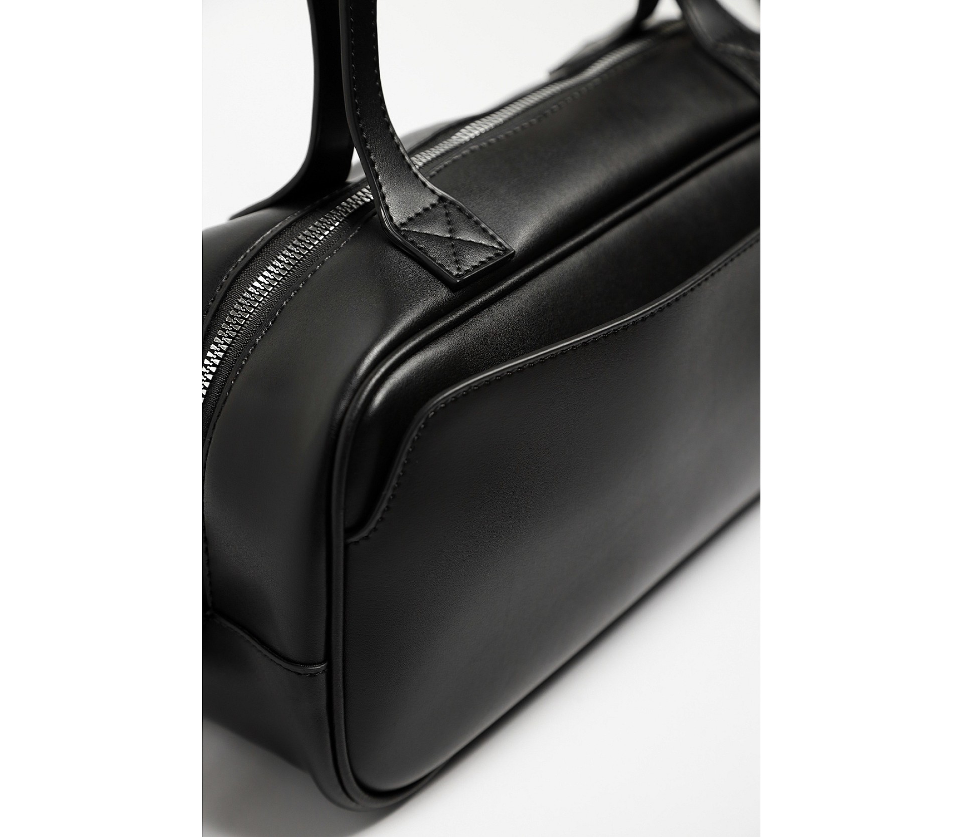 СУМКА НА ПЛЕЧЕ