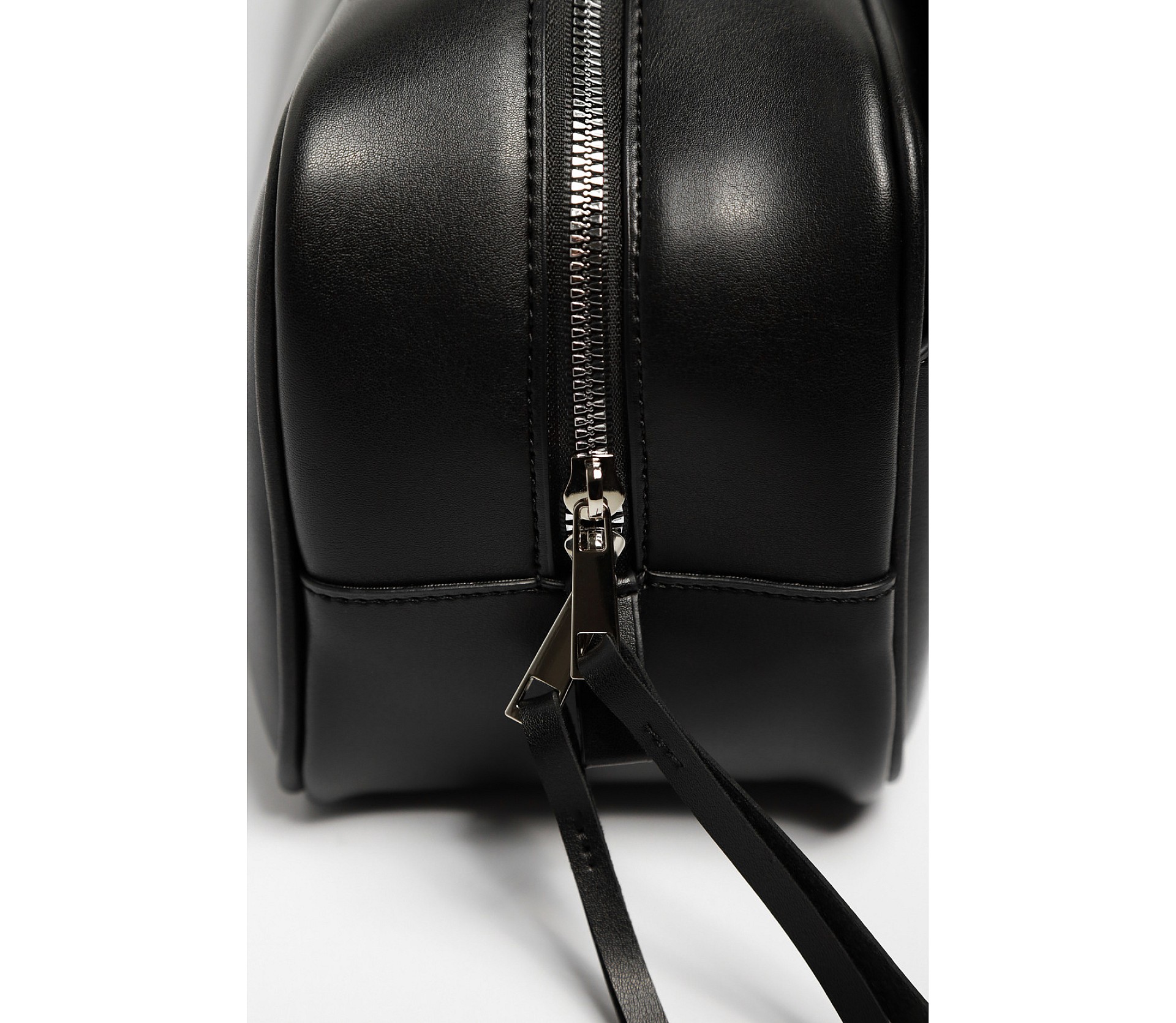 СУМКА НА ПЛЕЧЕ