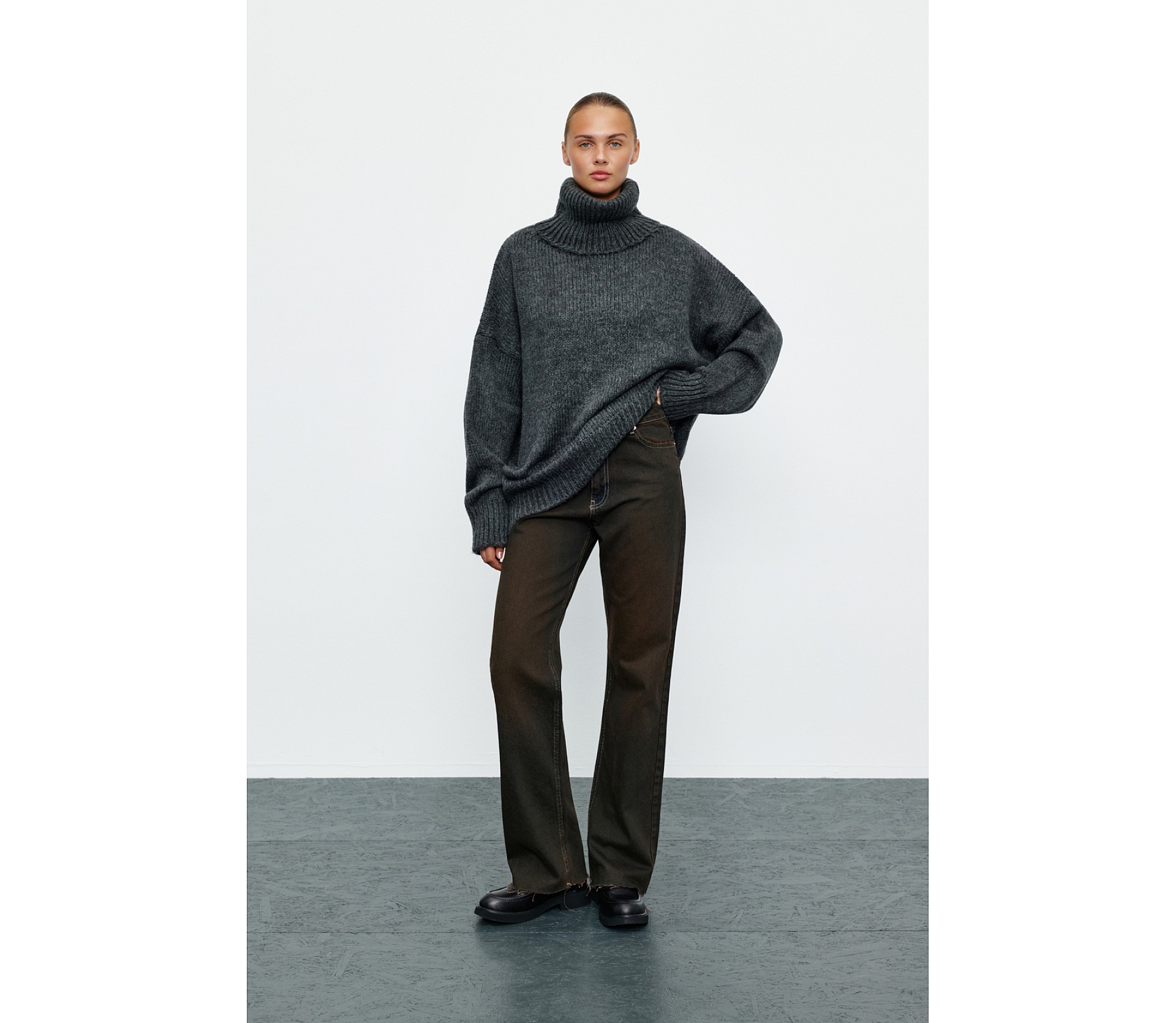 ДЖИНСИ ПРЯМОГО КРОЮ