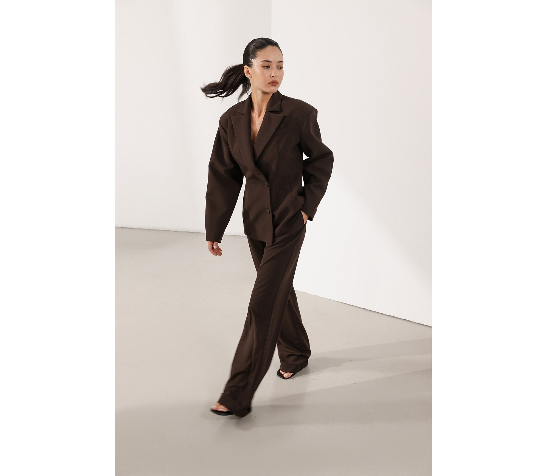 ШТАНИ ПРЯМОГО КРОЮ