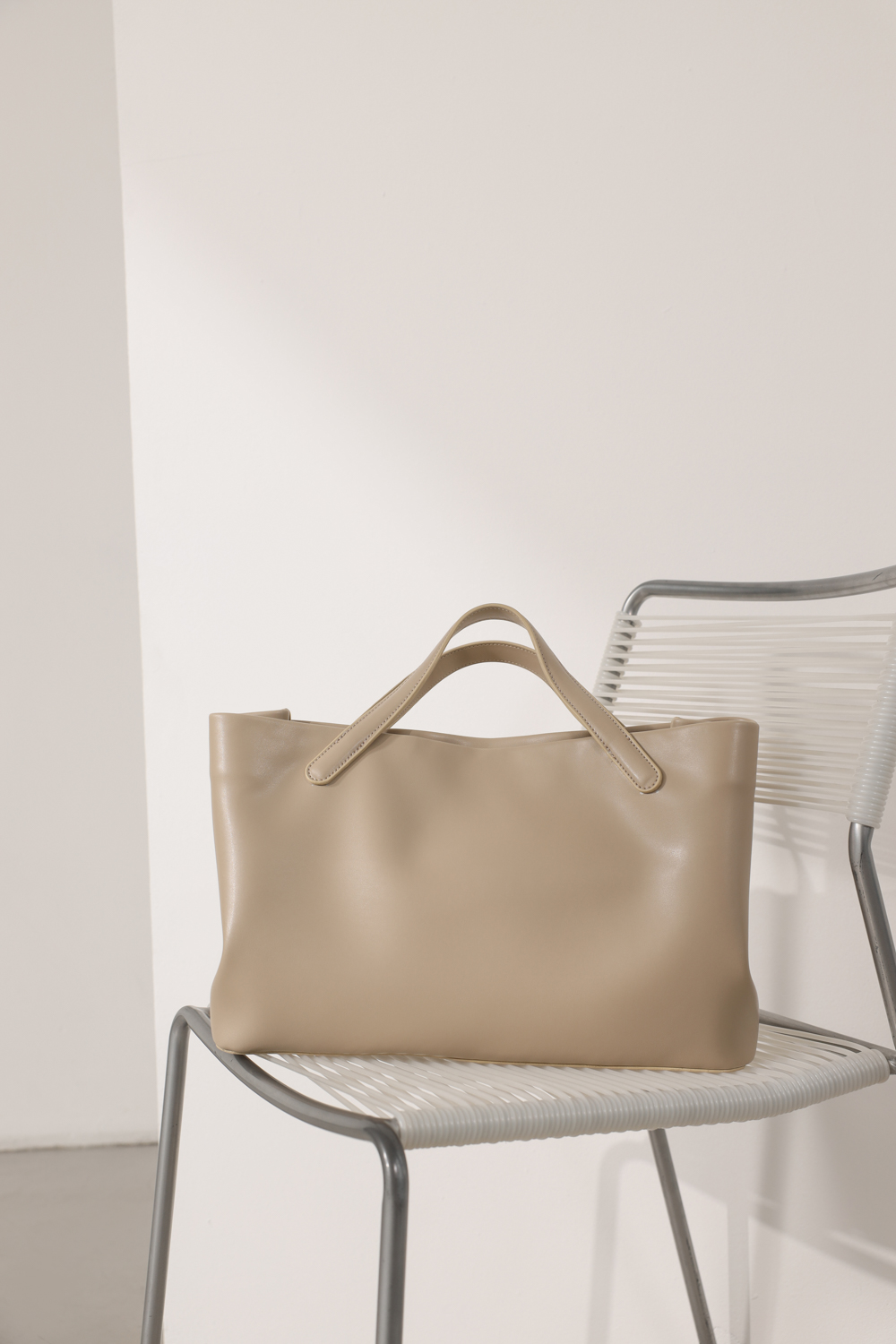 СУМКА ТОТЕ ІЗ БЛИСКАВКОЮ