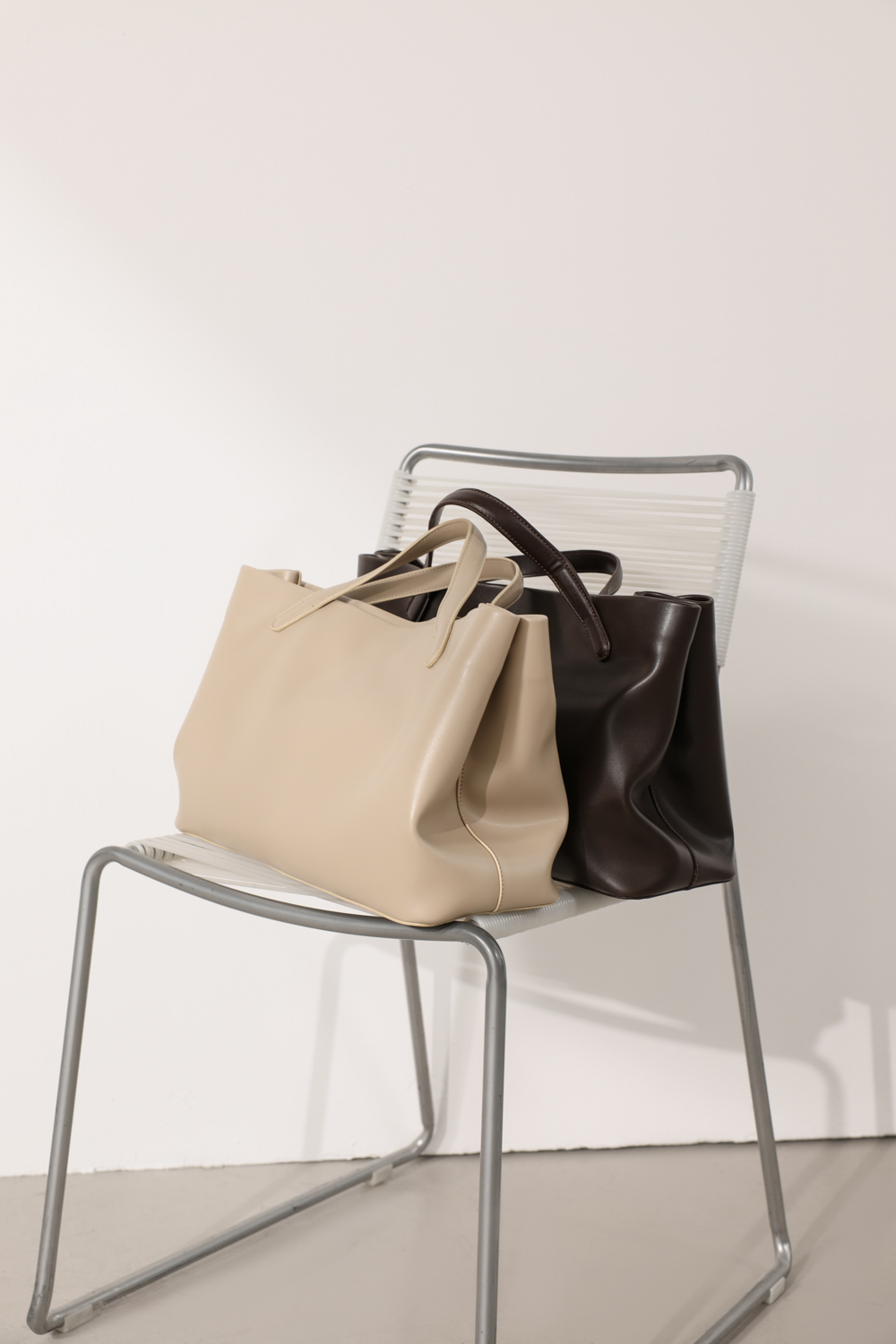 СУМКА ТОТЕ ІЗ БЛИСКАВКОЮ