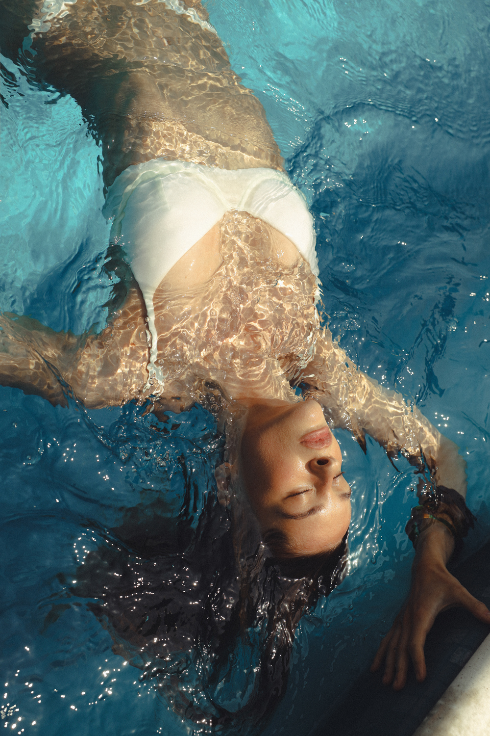 КУПАЛЬНИК РОЗДІЛЬНИЙ