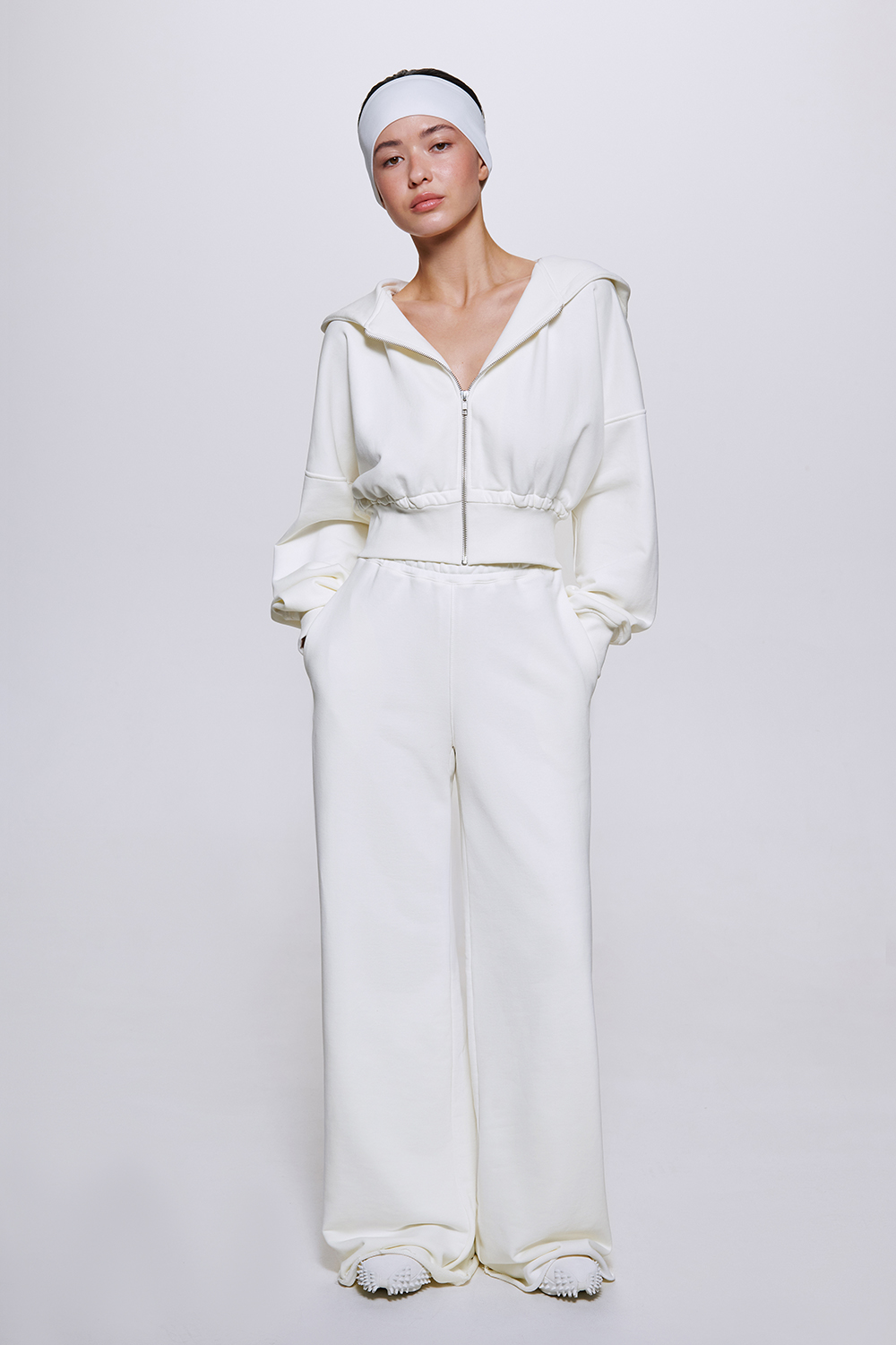 ШТАНИ ВІЛЬНОГО КРОЮ